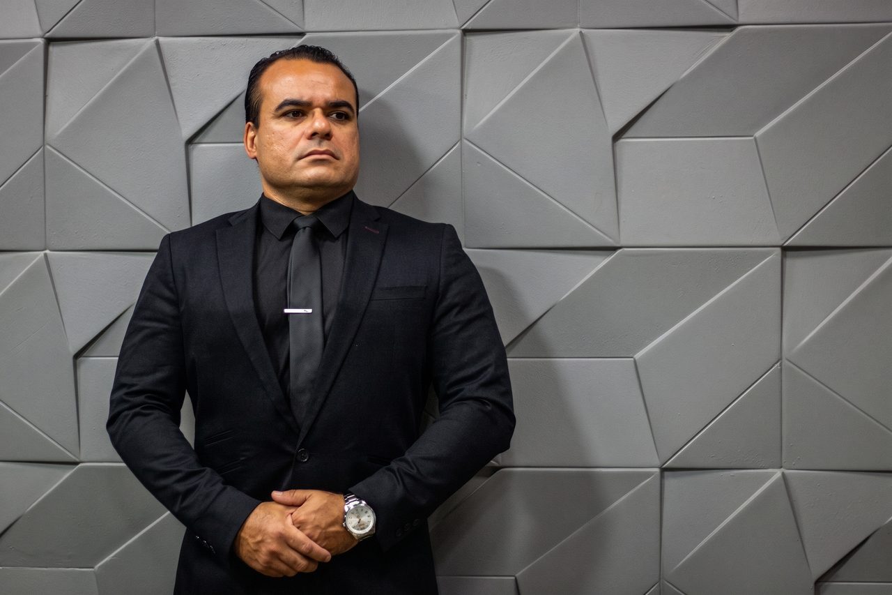 Dr. Alexandre Ribeiro